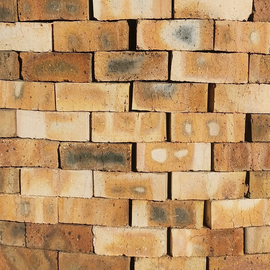 NFX Clay Plaster Brick featuring a rough texture designed for structural walling and smooth plaster applications.